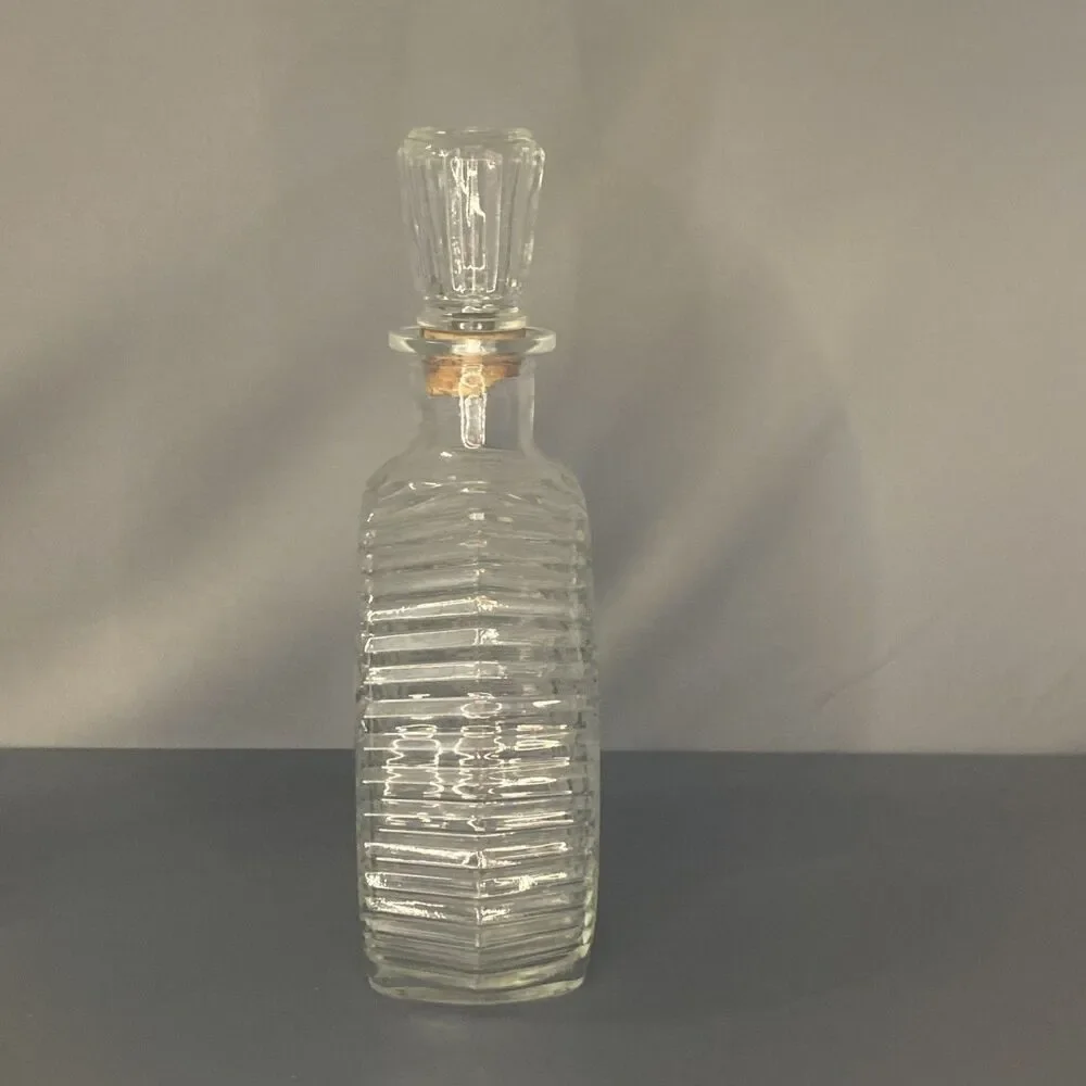 Pressed Cut Glass Liquor Whiskey Decanter Sun & Starburst Pattern 9.5” W/ Topper
